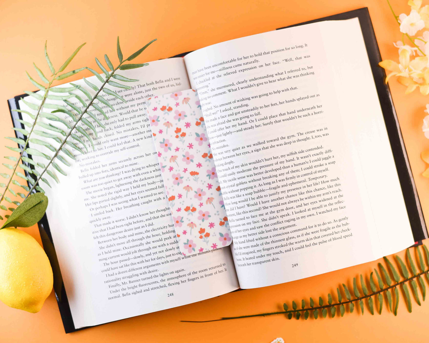 Pink Flower Pattern Bookmark