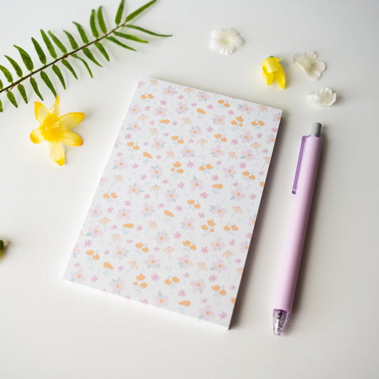 Cute Pink Flower Pattern Notepad