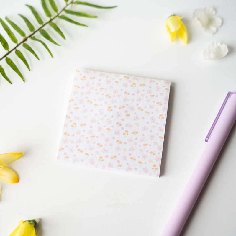 Pink Flower Pattern Sticky Notes
